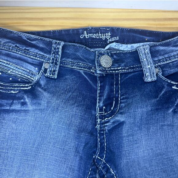 AMETHYST Y2K Style Low Rise Flare Denim Jeans w/ Stretch, Size 5 - Picture 3 of 11